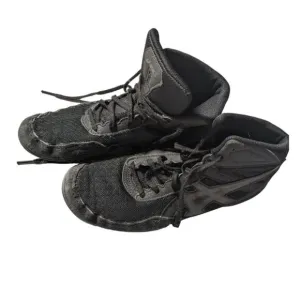 Asics Wrestling Shoes Men's Size 8 in Black