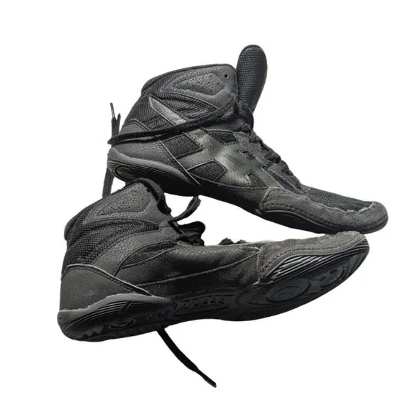 Asics Wrestling Shoes Men's Size 8 in Black
