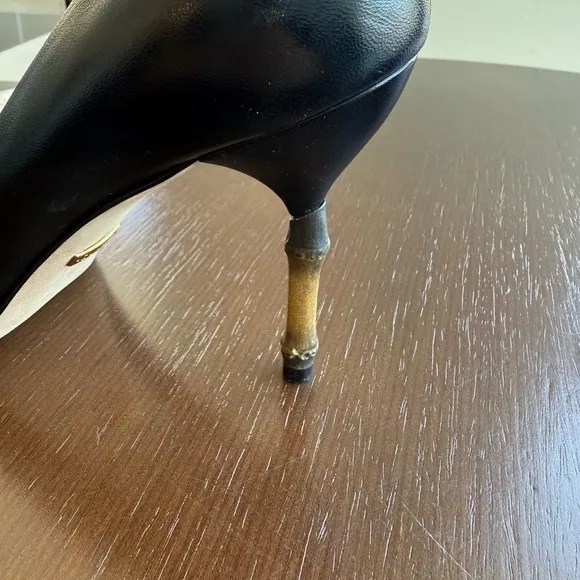 Authentic Gucci Black Women's Shoes with signature bamboo heel.
