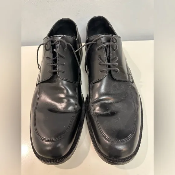 Authentic Gucci Lace Up Dress/ Derby Shoes