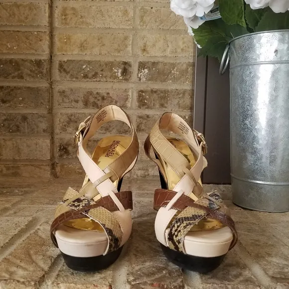 AUTHENTIC Michael Kors Beige Snakeskin Brown Black Leather Platform Sandals