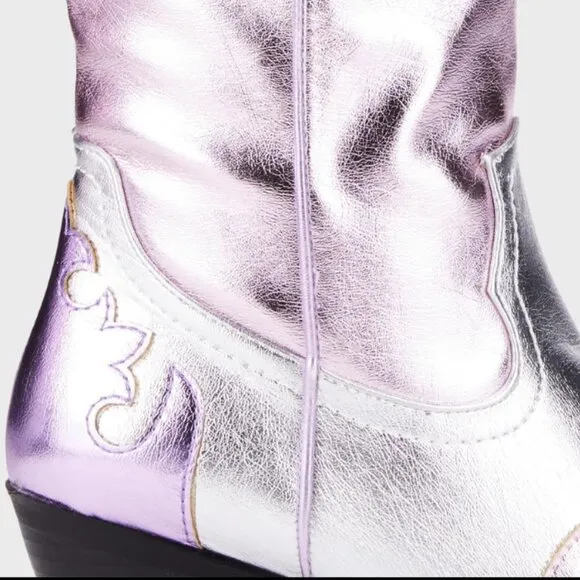 Azalea Wang Glam Cowgirl Boots Hendrix Pink Metallic Silver Western NEW Size 8.5