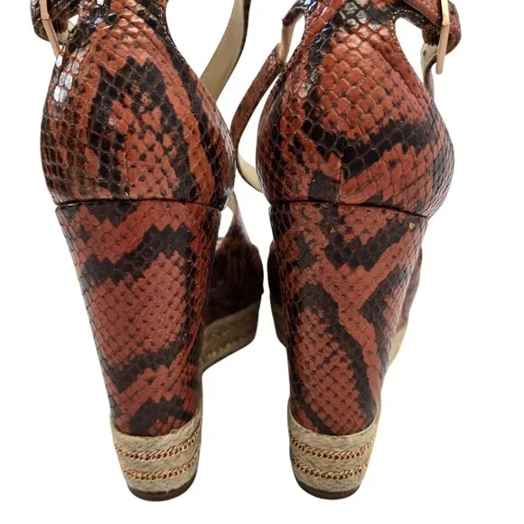 B Brian Atwood Leather Dekoda Snake-Print Platform Wedge Sandals Size 6