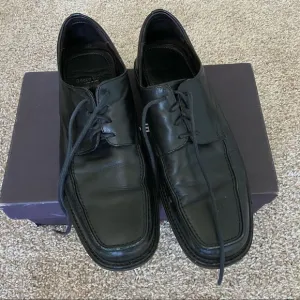 Bacco Bucci Black Dress Shoes