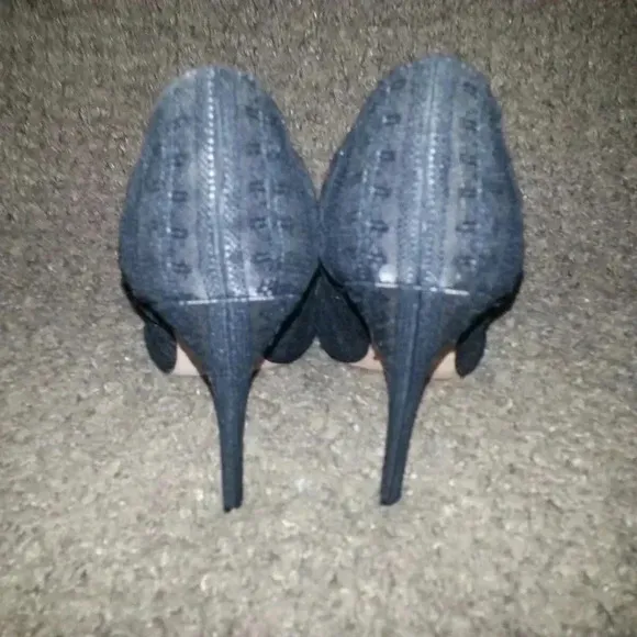 BADGLEY MISCHKA-BRYNN-Black Lace and Nude Pumps-Size 7.5M-Excellent