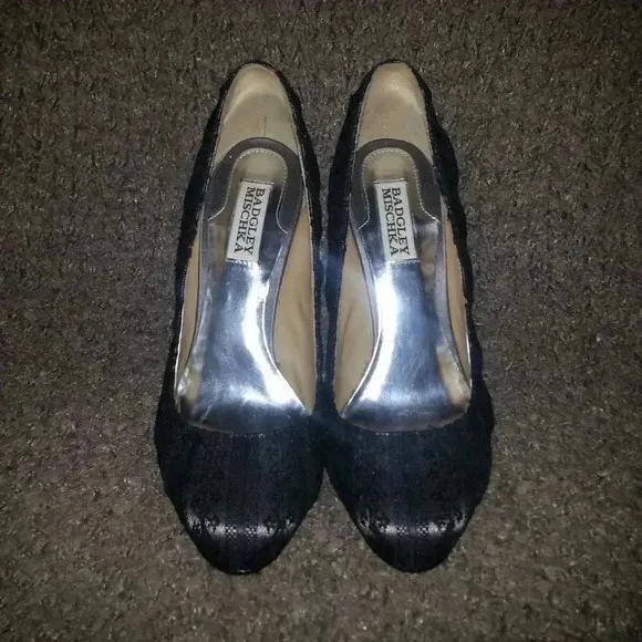 BADGLEY MISCHKA-BRYNN-Black Lace and Nude Pumps-Size 7.5M-Excellent