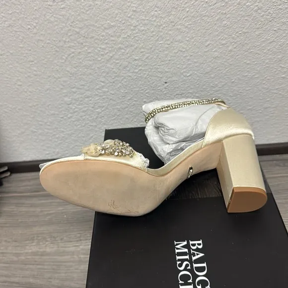 Badgley Mischka Finesse - Ivory BRIDAL Shoes