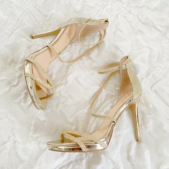 Badgley Mischka Galen Platform Glitter Heels Size 11 New $110