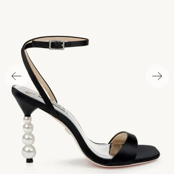 Badgley Mischka Ivette Pearl Stiletto Heel Sandals. SZ 9. NEW