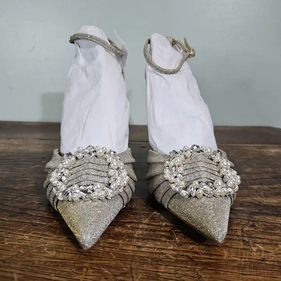 Badgley Mischka Nisha Ankle Strap Stiletto Womens Shoes Gold Size 7.5 NWB