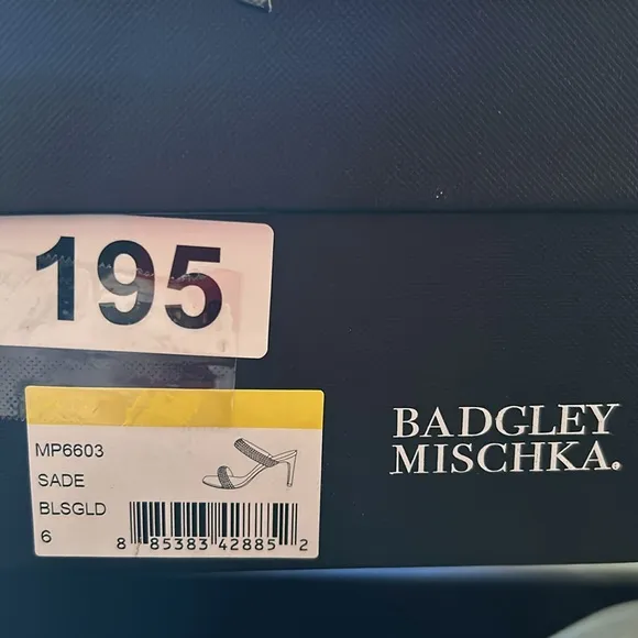 Badgley Mischka Sade Jeweled Double-Band Stiletto Heels Blush Gold NEW Size 6