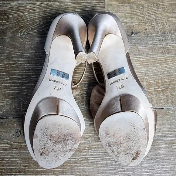 Badgley Mischka Slingback Nude Rhinestone Stiletto Heels | Women's 7.5