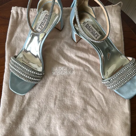 Badgley Mischka Wedding Sandals Blue Size 7.5
