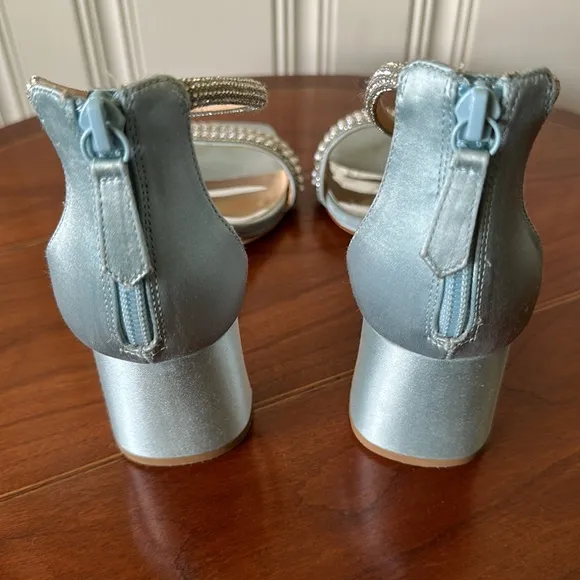 Badgley Mischka Wedding Sandals Blue Size 7.5