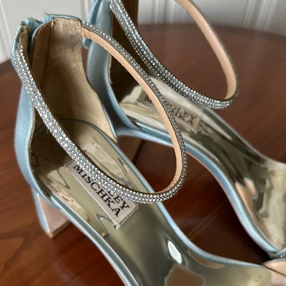 Badgley Mischka Wedding Sandals Blue Size 7.5