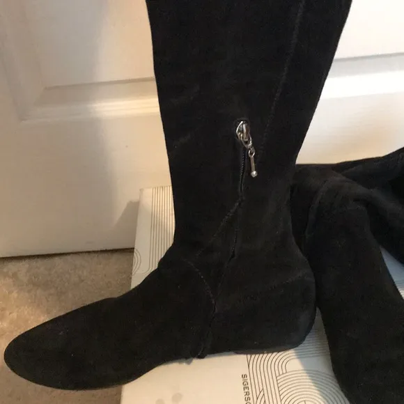 Belle sigerson Morrison blk suede high boot