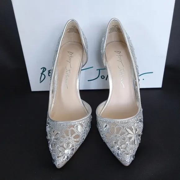 BETSEY JOHNSON Chic Silver Rhinestone Stiletto Heels Women's Size 5 NWB