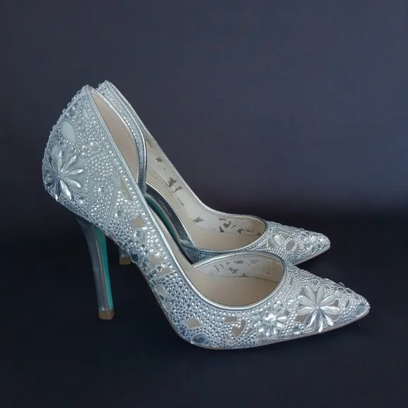 BETSEY JOHNSON Chic Silver Rhinestone Stiletto Heels Women's Size 5 NWB