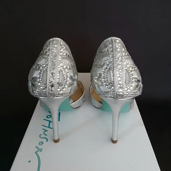 BETSEY JOHNSON Chic Silver Rhinestone Stiletto Heels Women's Size 5 NWB