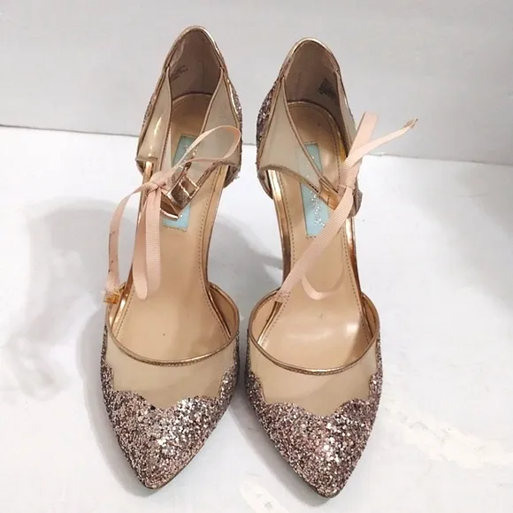 Betsey Johnson Women's Rose Gold Stela Sparkly Glitter Stiletto Shoes US 7.5