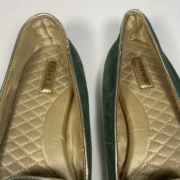 Birdies Flats Size 7.5 Goldfinch Green Suede Leather Gold Embroidered Almond Toe