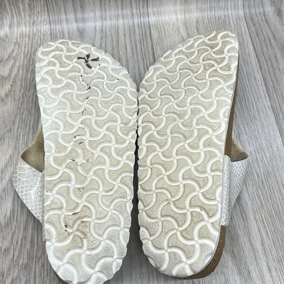 Birkenstock Snakeskin Glitter Printed Thong Sandals