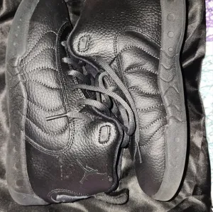 Black Jumpman Jordan's