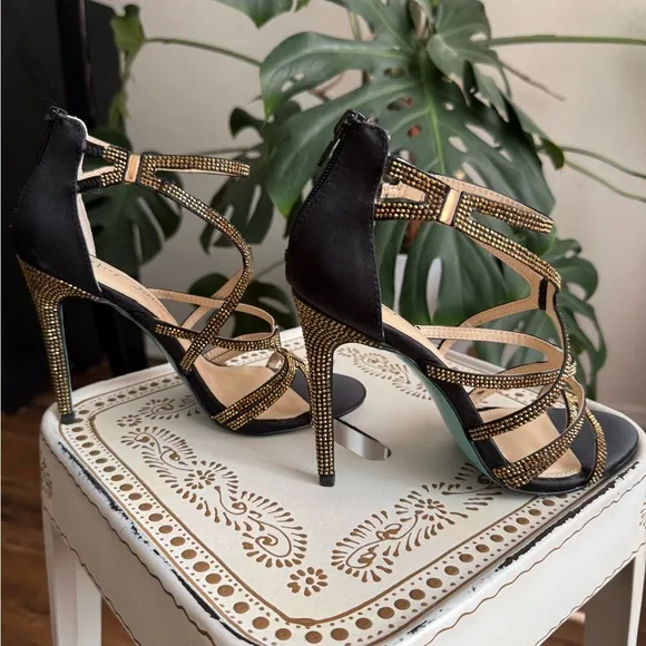 Blue by Betsey Johnson Aimee Black and Gold Strappy Heels Rhinestones