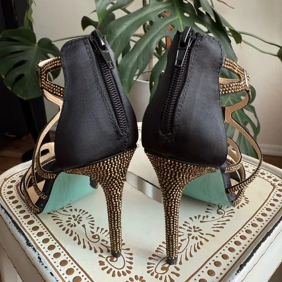 Blue by Betsey Johnson Aimee Black and Gold Strappy Heels Rhinestones