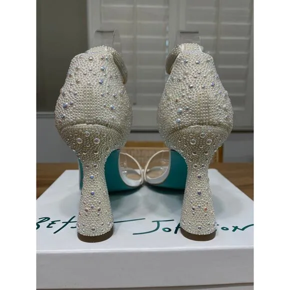 Blue By Betsey Johnson Dani Heels Sandals Pearl Size 8 NIB Bride Wedding Pumps