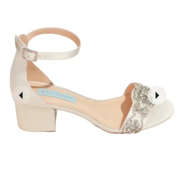 Blue by Betsey Johnson Size 6 New Satin Block Heel‎ Cystal Embellished Sandals