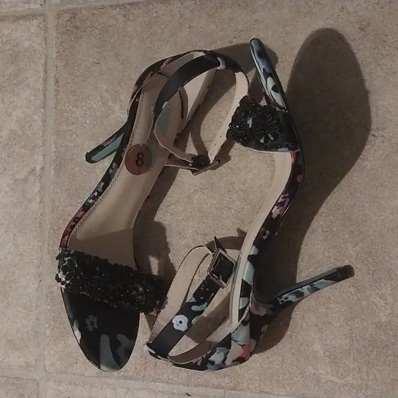 Blue by Betsy Johnson, Gina Embellished Evening Sandals Size 8