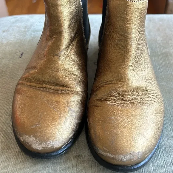 Bonpoint gold lame boots