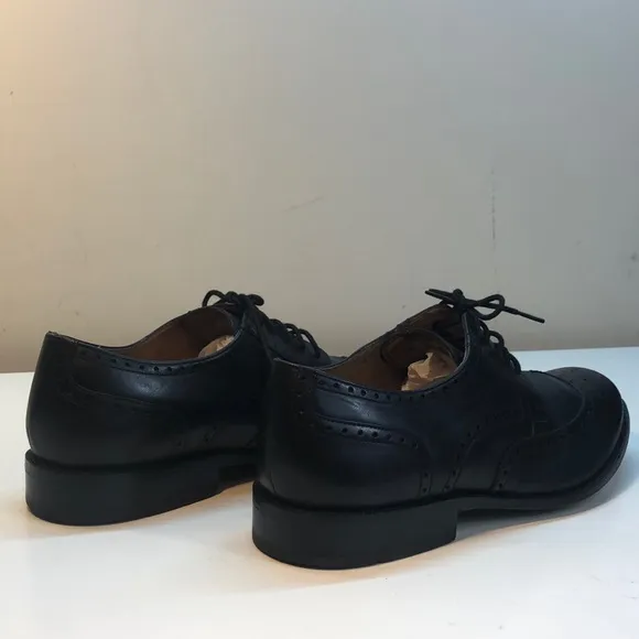 Bostonian Black Leather Wingtip Oxford Shoes