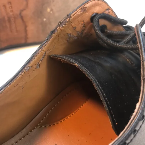 Bostonian Black Leather Wingtip Oxford Shoes