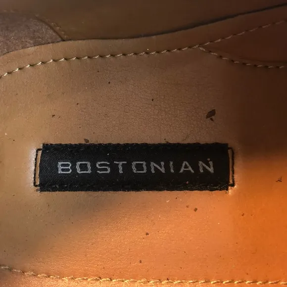 Bostonian Black Leather Wingtip Oxford Shoes