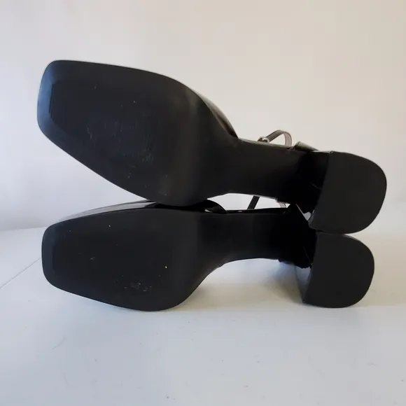 BP Fynn Ankle Strap Platform Pump Size 11 Block Heel Square Toe Shoe Unisex