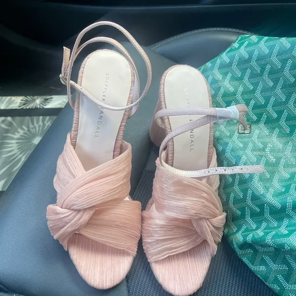 BRAND NEW Loeffler Randall Reed Pleated Sandals in Beauty