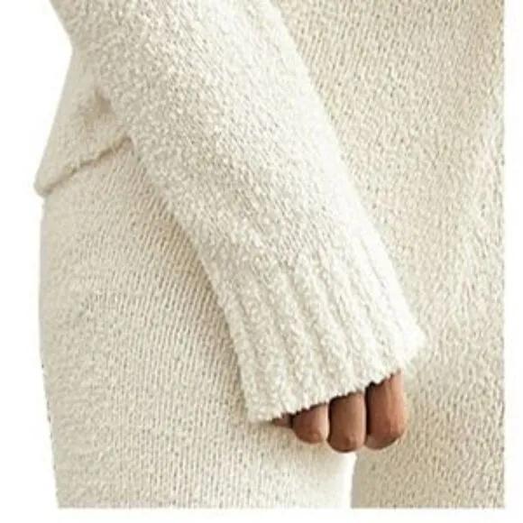 Brand New Fuzzy Knitted Loungewear Set