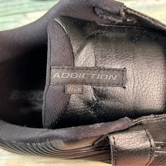 Brooks Addiction Walker DNA Sneakers Mens 12XW Black Leather No Tie Casual Shoes