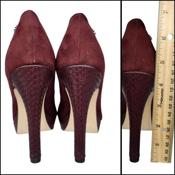 Calvin Klein Shoes Womens 7.5 Burgundy Red Heels Closed Toe Stiletto Embossed