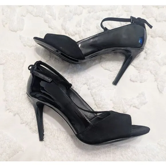 Calvin Klein Women's Nicolette Peep Toe T-Strap Classic Pumps – Black – Size 8