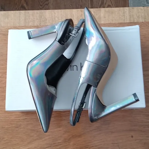 Calvin Klein women's shoes-NEW