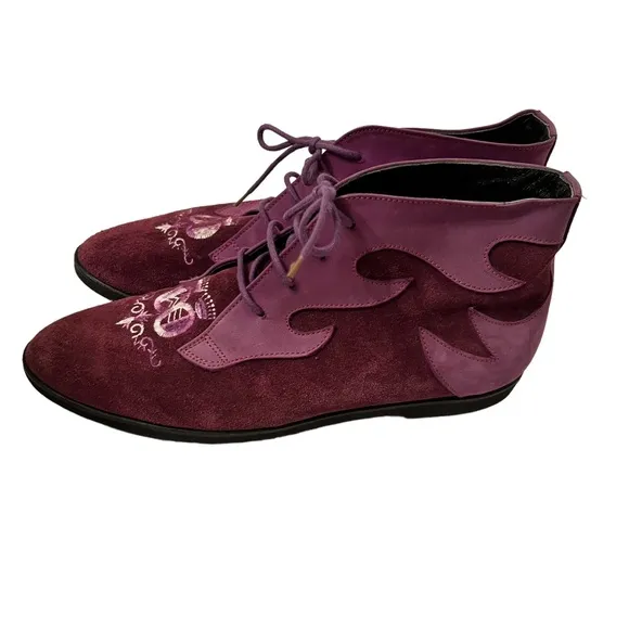 Calzature Under 18 Women’s Tie Up Wineberry Suede Embroidered Flat Shoes Size 10