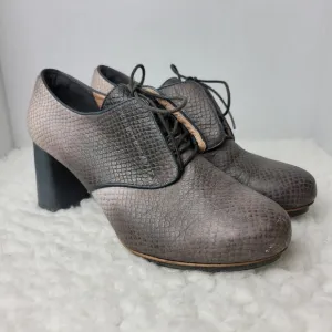 Camper Myriam Oxford Pumps Womens Size 9.5 Brown Snake Print Heel Shoes