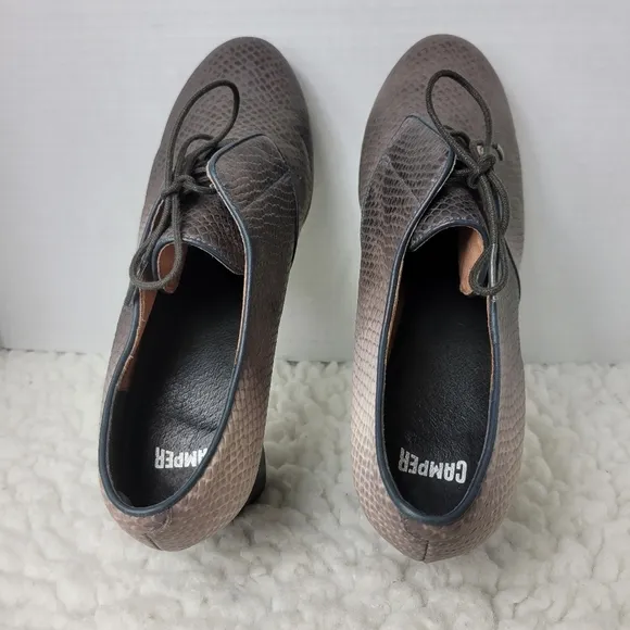 Camper Myriam Oxford Pumps Womens Size 9.5 Brown Snake Print Heel Shoes