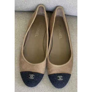Chanel Italy Glitter Cap Toe Ballet Shoes Women’s Beige Black toe Sz 8, 38.5