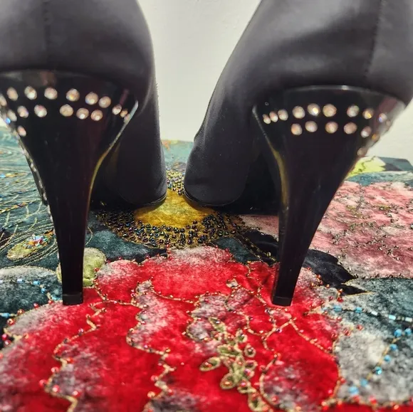 Charles Jourdan Paris Shoes