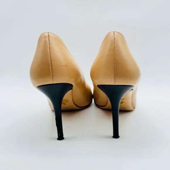 Charlotte Olympia Shoes Womens 38.5 Black Nude Heels Zipper Stiletto Cap Toe