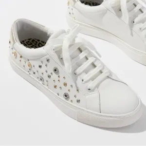 Chico’s Leather Studded Sneakers Grommets optic white shoes tennis embellished 7